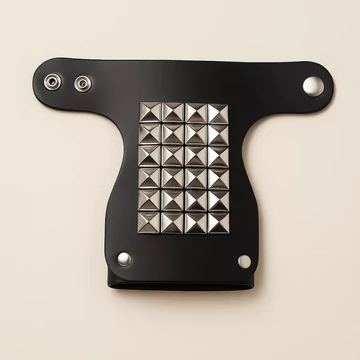 Wrist Bracer with 24 Pyramid Studs (15 × 15 mm) - LDGA401