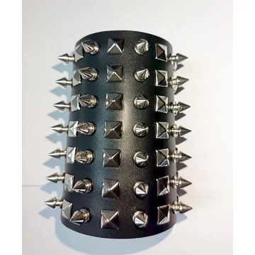 7 soros piramis- és tüske szegecses bőrkarkötő - 78#BR-7