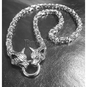 Bizánci acél nyaklánc farkasfej csatokkal