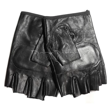 Fekete piramis szegecses ujjatlan bőrkesztyű