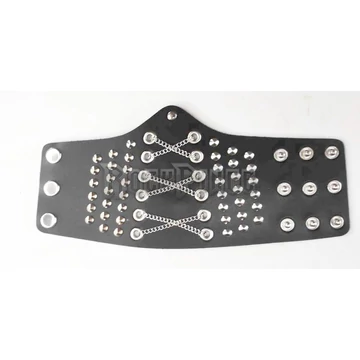 SZEGECSES KARVÉDŐ LÁNCCAL