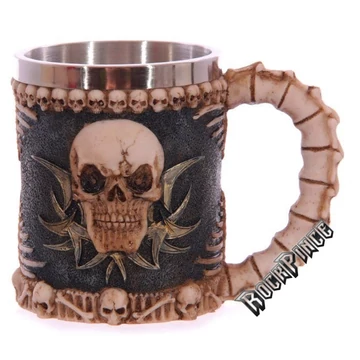 Skull &amp; Spine Tankard - korsó - 816-4206